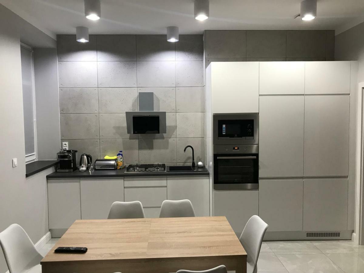 Luksusowy Apartament Dla 6 Osob - 90 M2 Swinoujscie Bagian luar foto